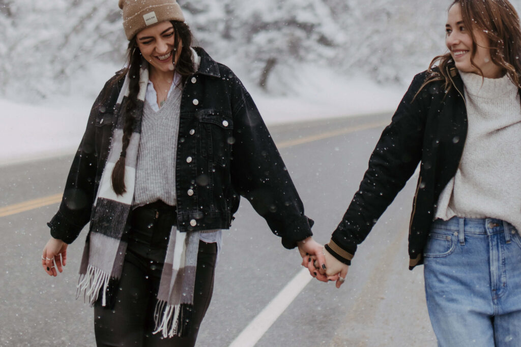 winter engagement photo outfit inspiration