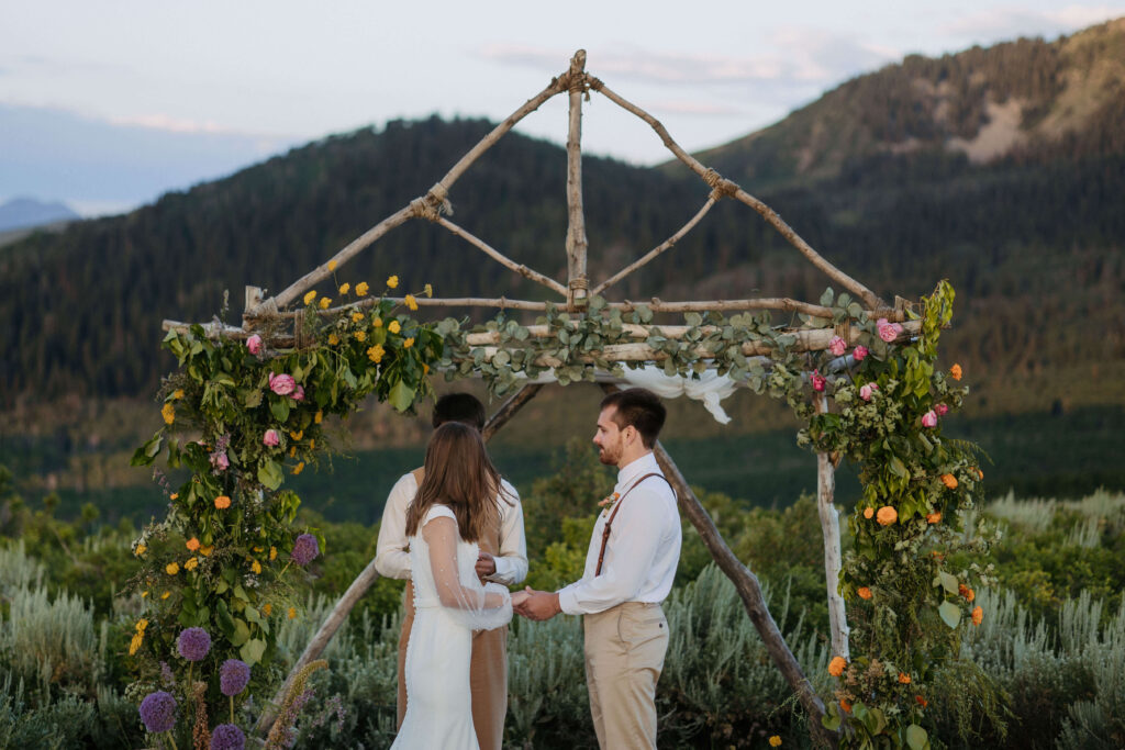 utah mountain wedding ceremony