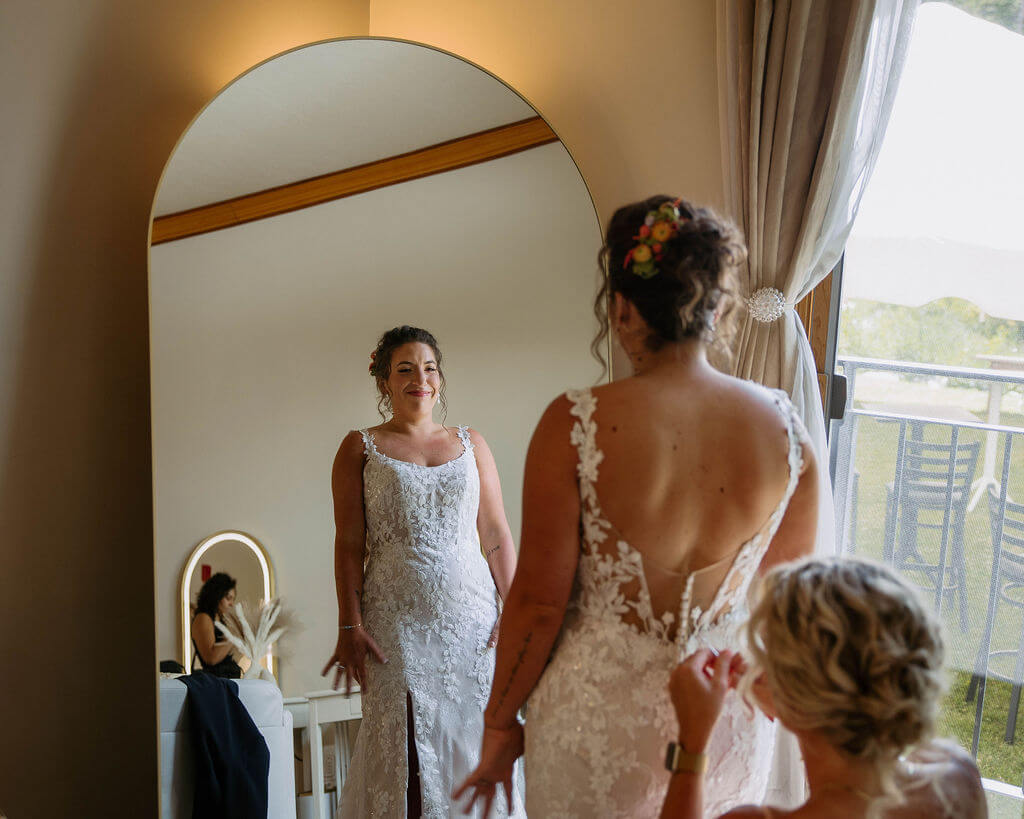 bride getting ready for wedding