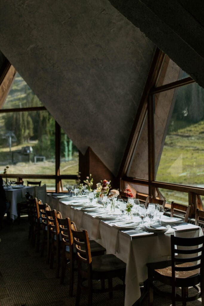 dinner table in roundhouse lodge at solitude mountain resort