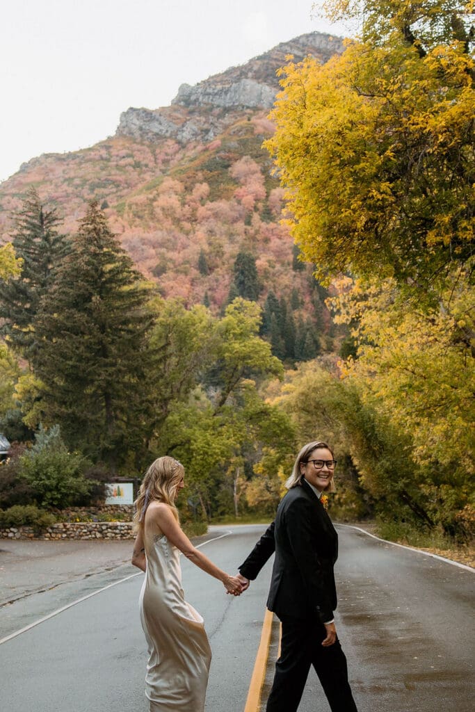 utah mountain wedding in the fall