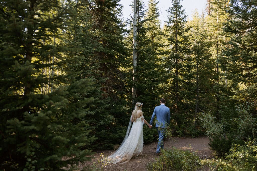 utah elopement nestled in the trees