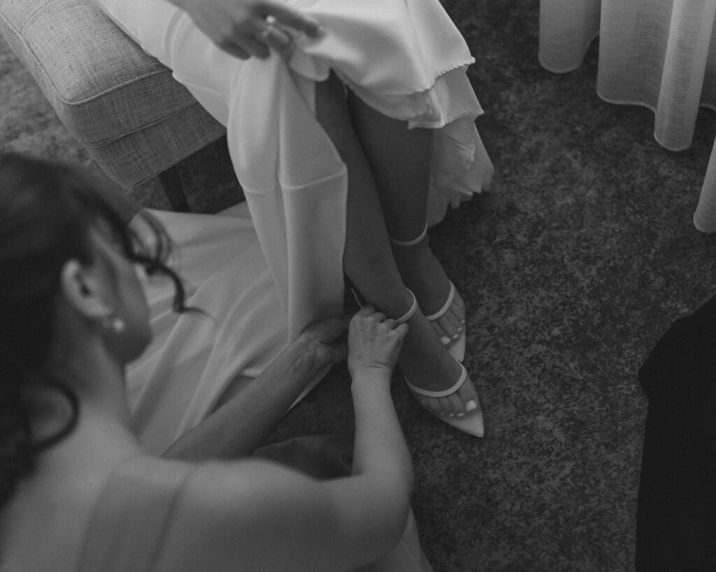 bride getting ready for moab wedding