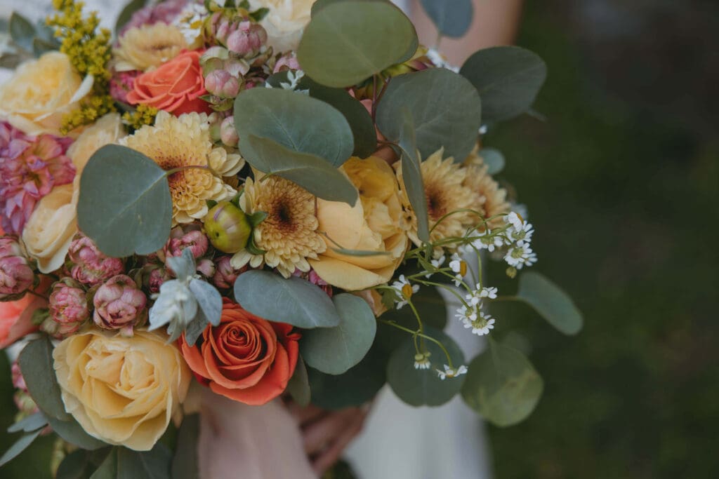 mountain wedding spring florals